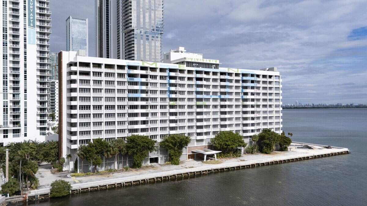 Biscayne 21, a condo building in Miami’s Edgewater neighborhood, was at the center of a lawsuit between holdout residents and a developer.